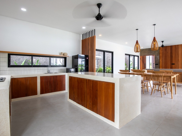 Villa Isyana - Kitchen