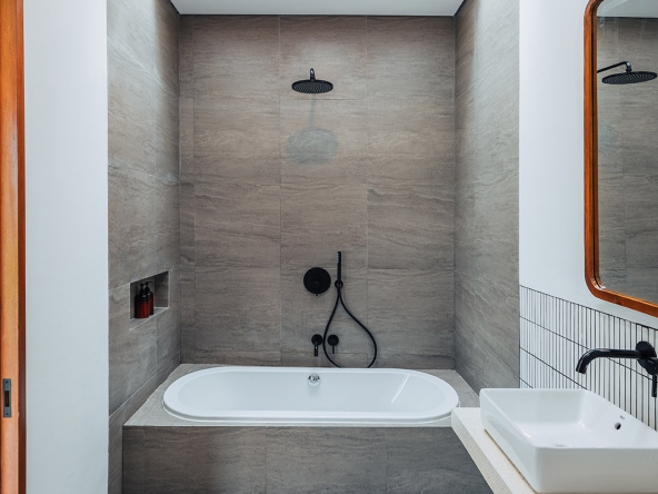 Villa Isyana - Master Bathroom